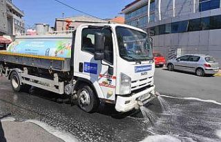 Eyüpsultan’da korona virüs temizliği devam ediyor