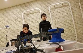 Eyüpsultan’ın çocukları VEX World Robotics’te...
