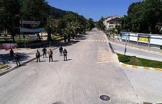 Fethiye’de sokağa çıkma kısıtlamasına uymayan...