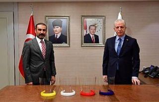 Gaziantep Ticaret Odası 20 bin adet yüz siperliği...