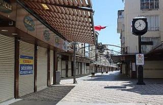 Gaziantep’in dolup taşan çarşıları boş kaldı