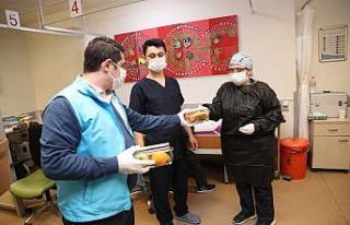 Gaziosmanpaşa Belediyesinden sağlık çalışanlarına...