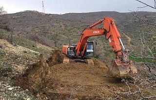Gercüş’te arazi yolu yapımına başlandı
