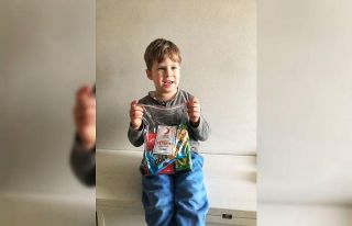 Gölcük’te evden çıkamayan çocuklar unutulmadı