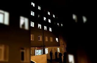 Gözlem altındaki işçilerden alkış yağmuru