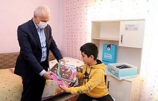 Gültak, BİLSEM’in zeki çocuklarını evlerinde...