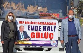 Gülüç’te başkan Demirtaş kapı kapı maske...