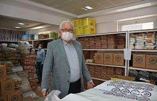 Gurbetçilerden aşevine gıda desteği