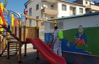 Gürsu’da parklar dezenfekte ediliyor