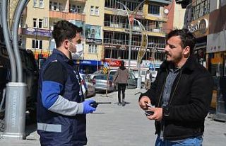 Hakkari polisinin korona virüs denetim sürüyor
