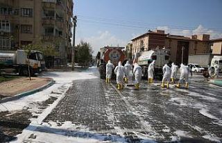 Haliliye’de cadde ve sokaklar dezenfekte edildi