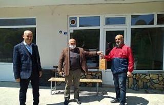 Halka ücretsiz hijyen seti dağıtıldı