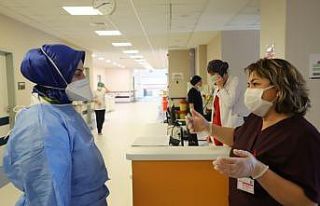 Hastanedeki personele psikiyatri kliniğinden destek