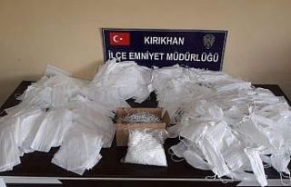 Hatay’da izinsiz maske üretimi yapan iş yerine...