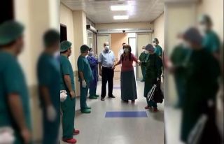 Hatay’da korona virüs tedavisi tamamlanan iki hasta...