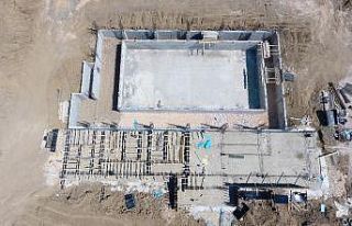 Havuz şekillenmeye başladı