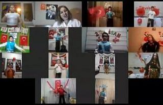 Hayatı eve sığdıran çocukların bayram coşkusu