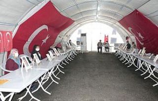 HDP önündeki ailelerin evlat nöbeti 227’inci...