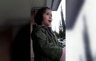 Hemşire babasına sarılamayan çocuğun konuşmaları...