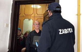 Hendek’te yaşlıları duygulandıran sürpriz