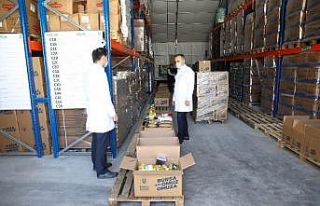 Her gün yüzlerce aileye gıda ve hijyen ürünü...