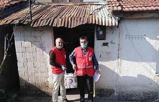 Hisarcık’ta Kızılay ihtiyaç sahiplerine gıda...