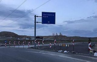 Horasan-Karakurt-Kağızman yolu trafiğe kapatıldı