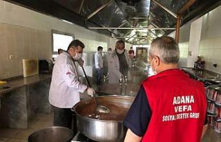 İftar sofraları evlere taşınıyor