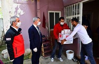 ihtiyaç sahiplerine gıda kolisi