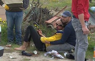 İki otomobil kafa kafaya çapıştı: 7 yaralı