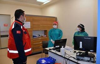 İl Sağlık Müdüründen hastane ziyareti