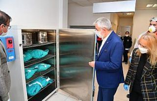 Isparta Belediyesi, seri maske üretimine geçti