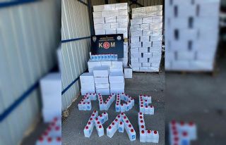 İzinsiz satışı yapılan hijyen ürünleri ele...