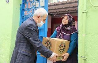 İzmir Vakıflar Bölge Müdürlüğünden 462 aileye...