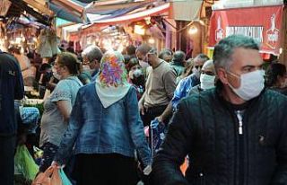 İzmir’de Anafartalar Caddesi ve Havra Sokağı...
