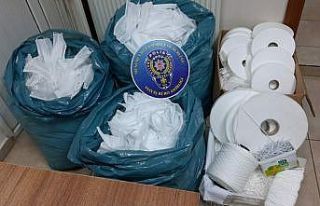 İzmir’de kaçak maske üretimine suçüstü