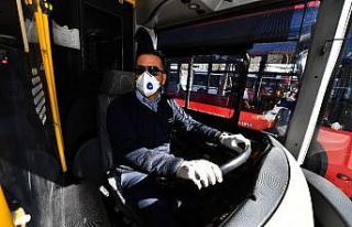 İzmir’de toplu taşımada maske zorunluluğu geliyor