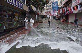 İzmit’te her hafta 11 bin 624 metrekare alan dezenfekte...