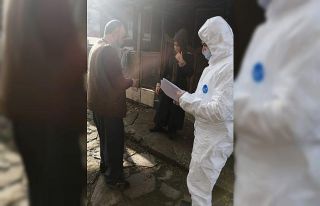 Jandarma ekipleri ihtiyaç sahiplerinin paralarını...