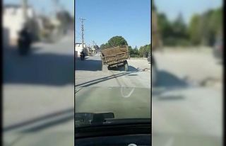 Jant üzerinde seyreden traktör sürücüsü şaşkına...