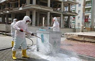 Karaköprü dezenfekte timi her mahalleye ulaşıyor
