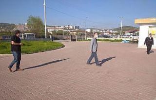 Karantina da bulunan vatandaşlarla sohbet ettiler