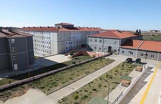 Karantina süreleri sona eren vatandaşlar memleketlerine...