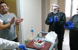 Karantinadaki 3 kişiye doğum günü sürprizi