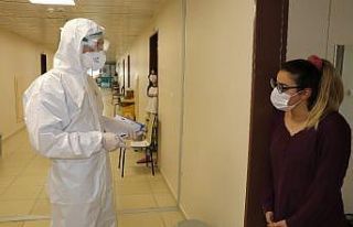 Karantinadaki öğrencilerin son kontrolleri yapıldı,...