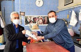 Kasap esnafına maske dağıtıldı
