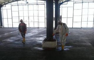 Kastamonu Belediyesi ücretsiz maske ve eldiven dağıtıyor