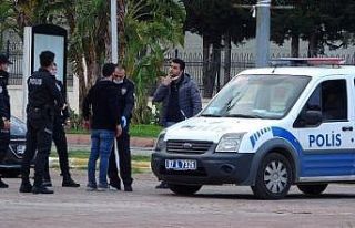 Kavga ettiler, sosyal mesafe cezası yediler