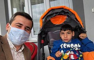 Kaymakam 23 Nisan doğumlu Mustafa’nın doğum gününü...