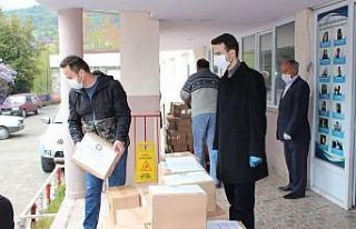 Kaymakam Açıkgöz, “640 paket kıyma dağıtımı...